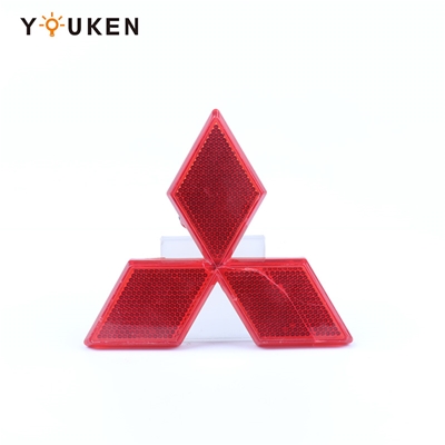 Mitsubishi logo lights